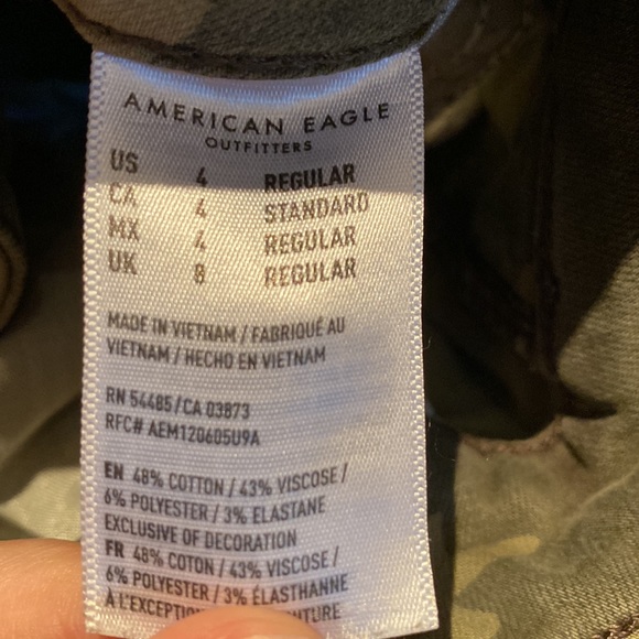 American eagle camo skinny jeans. - Picture 7 of 7